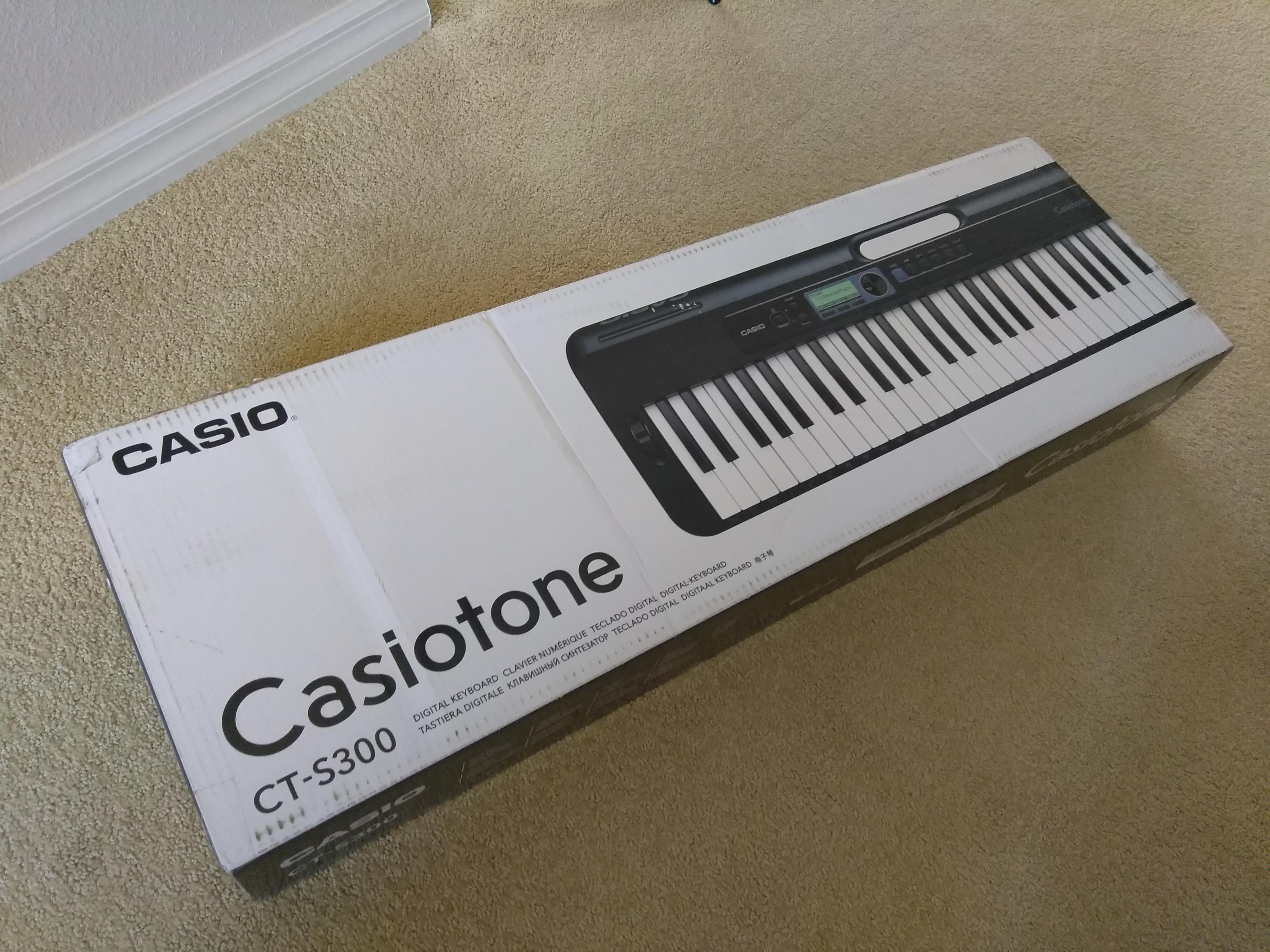 Ct s100. Casiotone CT-s300.